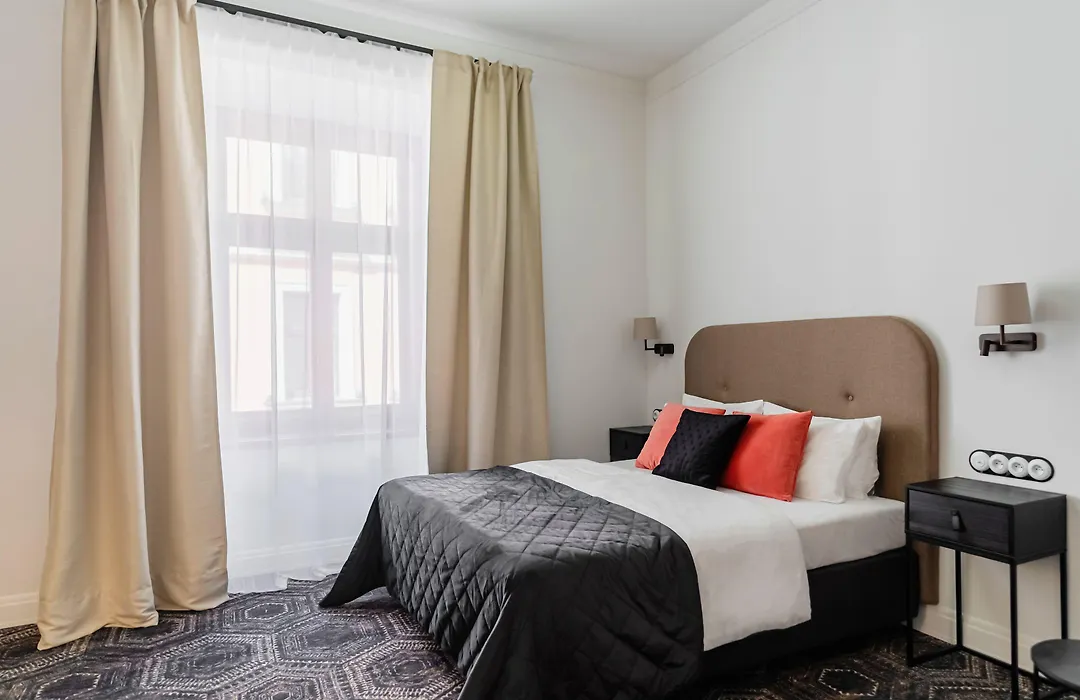 N33 Premium Apartments Old Town Krakow - Destigo Hotels-1