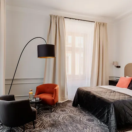 N33 Premium Apartments Old Town Krakow - Destigo Hotels-2